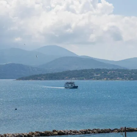 A&s Seaside Maisonette Tatil Evi Lixouri