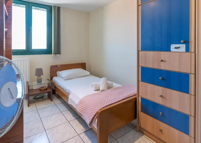 Дом отдыха A&s Seaside Maisonette Ликсури