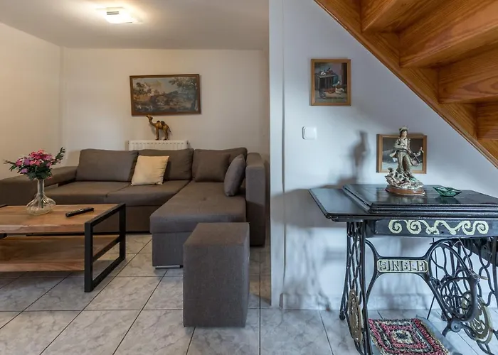 Дом отдыха A&s Seaside Maisonette *